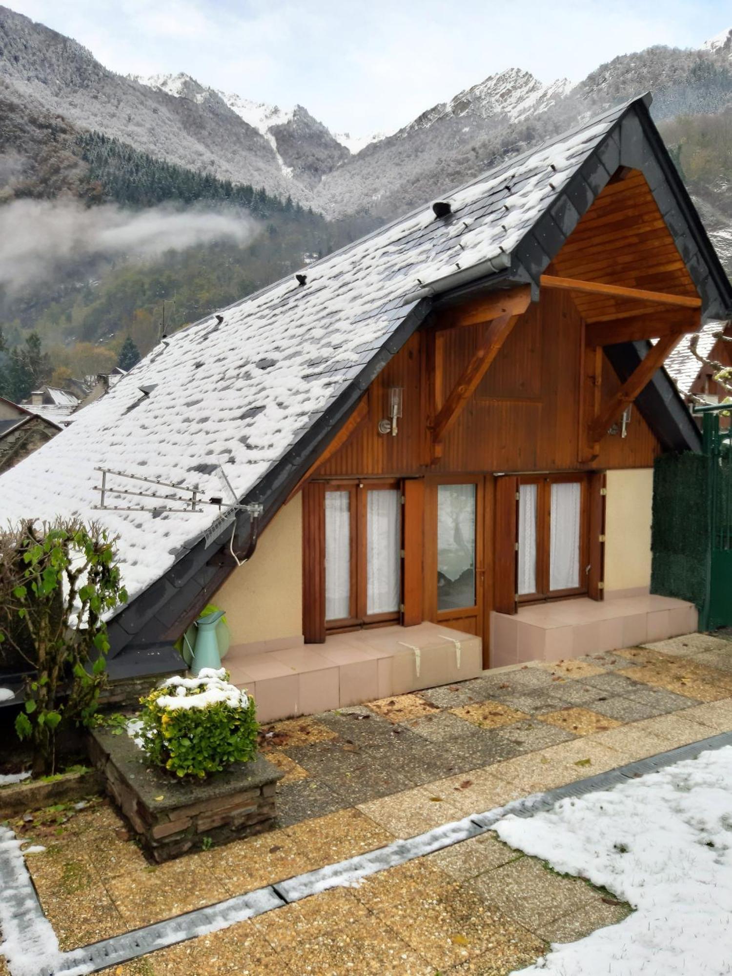 Petite Maison De Montagne Avec Jardin Cier-de-Luchon Exterior foto